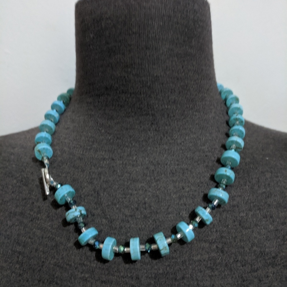 Necklace - Picture 2 of 2